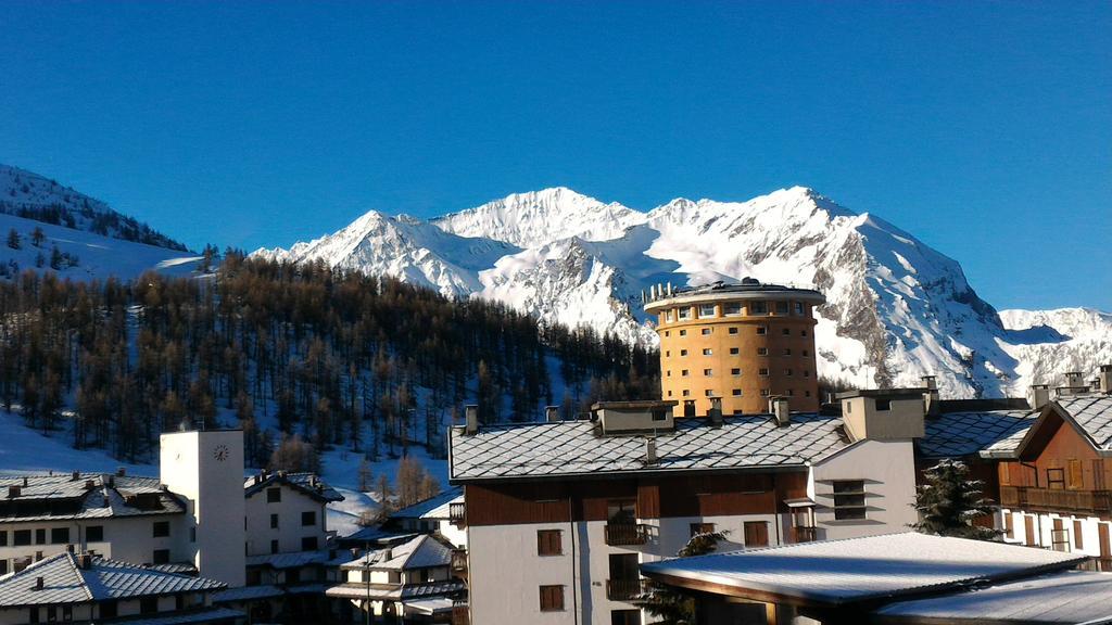 Sestriere Short Breaks Appartamento Prestige Eksteriør billede